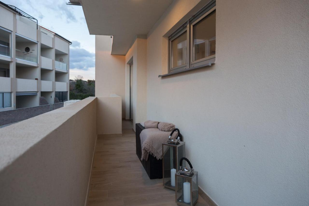 Apartment Eden Медулин Екстериор снимка